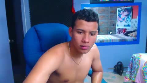 MorenoFullHot online show from December 13, 1:22 pm