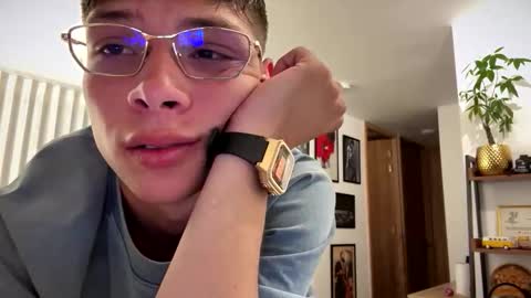 Snapshot of morgan_hiller chatting on September 30, 11:41 pm online show from September 30, 11:41 pm