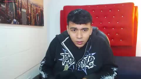 Mou Fly online show from November 10, 12:54 pm