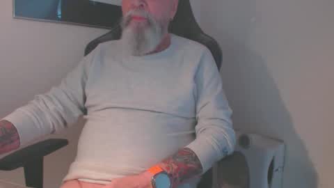 Snapshot of mr_boombastic2021 chatting on September 12, 9:53 am mr_boombastic2021 online show from September 12, 9:53 am