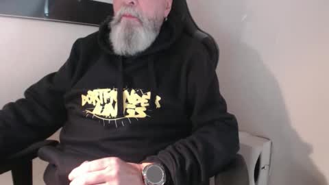 mr_boombastic2021 online show from October 25, 9:55 am