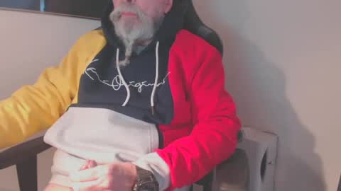 Snapshot of mr_boombastic2021 chatting on December 28, 10:14 am mr_boombastic2021 online show from December 28, 10:14 am
