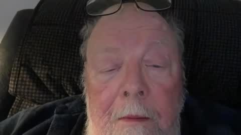 Snapshot of mr_frasier chatting on January 17, 3:12 am Jess online show from January 17, 3:12 am