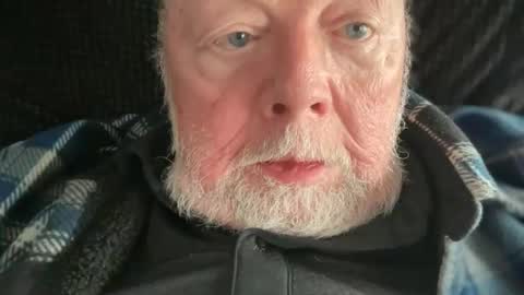 Snapshot of mr_frasier chatting on March 4, 7:43 pm Jess online show from March 4, 7:43 pm