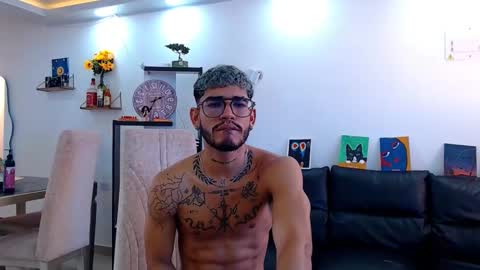 Snapshot of mr_jordan2310 chatting on February 19, 2:34 pm mr_jordan2310 online show from February 19, 2:34 pm