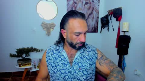 mr_maik22 online show from January 13, 9:19 am