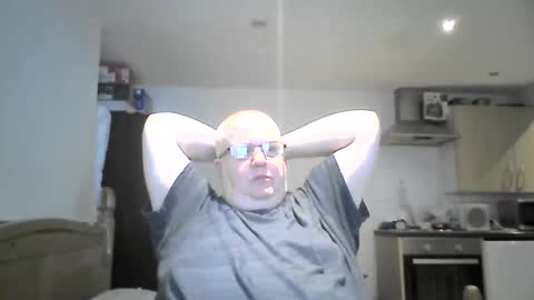 Snapshot of mralistairgoldiegmailcom chatting on January 23, 11:26 am Professor-Perv online show from January 23, 11:26 am