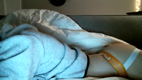 Snapshot of mrasstastix chatting on January 11, 5:31 am MrAsstastix online show from January 11, 5:31 am