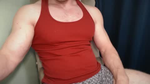 Snapshot of mrbiceps_23 chatting on September 17, 7:37 pm Mrbiceps23 online show from September 17, 7:37 pm