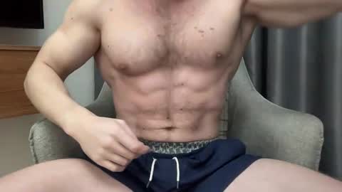 Snapshot of mrbiceps_23 chatting on January 9, 5:43 pm Mrbiceps23 online show from January 9, 5:43 pm