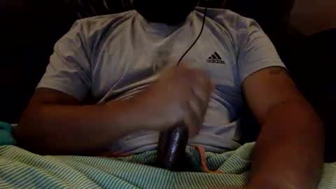 Snapshot of mrbigblk1990 chatting on December 10, 6:01 am mrbigblk1990 online show from December 10, 6:01 am