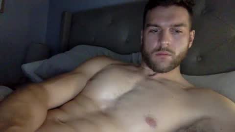 BadBitchBandit022 online show from December 5, 4:42 am
