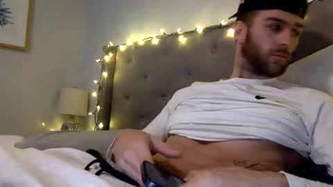 BadBitchBandit022 online show from January 16, 3:23 am