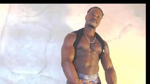 Snapshot of mrbyronstallion chatting on September 30, 1:23 am byron online show from September 30, 1:23 am