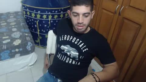 Snapshot of mrcum24 chatting on February 5, 2:40 am Will online show from February 5, 2:40 am