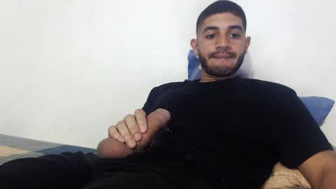 Snapshot of mrcum24 chatting on January 9, 2:54 am Will online show from January 9, 2:54 am
