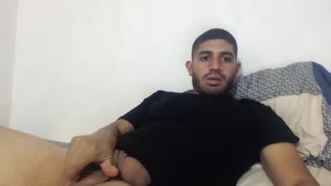 Snapshot of mrcum24 chatting on January 3, 11:23 pm Will online show from January 3, 11:23 pm
