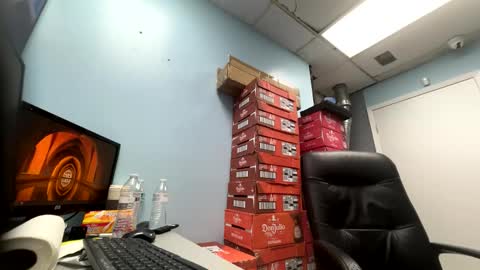 mrdelite1234 online show from April 9, 5:30 pm