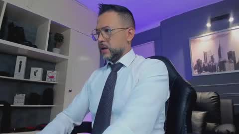 MrFrank. online show from September 30, 12:42 pm
