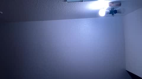 mrfrankfuckforfree online show from February 3, 12:47 am