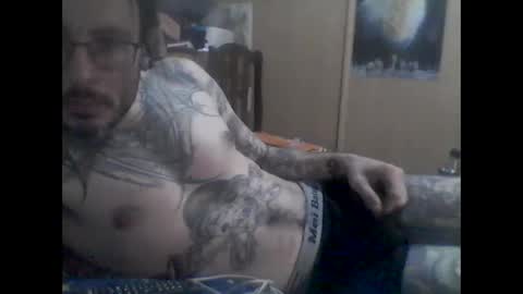 Snapshot of mrfumao chatting on March 4, 7:08 am mrfumao online show from March 4, 7:08 am