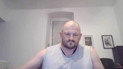 mrhotsex69 online show from September 15, 9:49 pm