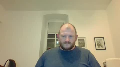 mrhotsex69 online show from December 5, 11:18 pm