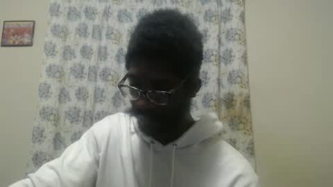 Snapshot of mrlonely1995 chatting on March 4, 12:50 am or Terrance Sometimes Lil Tease online show from March 4, 12:50 am