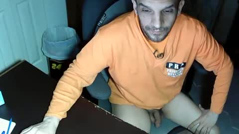 Snapshot of mrmarcxxcam chatting on February 23, 4:55 am MrMarc online show from February 23, 4:55 am