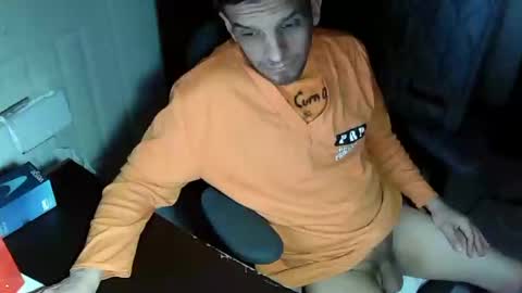 Snapshot of mrmarcxxcam chatting on January 22, 4:34 am MrMarc online show from January 22, 4:34 am