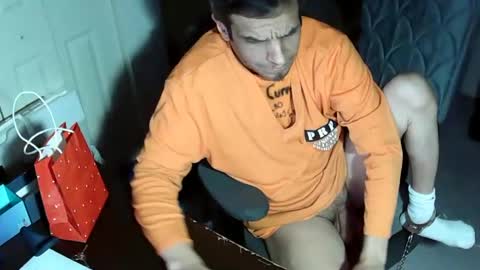 Snapshot of mrmarcxxcam chatting on January 19, 5:58 am MrMarc online show from January 19, 5:58 am