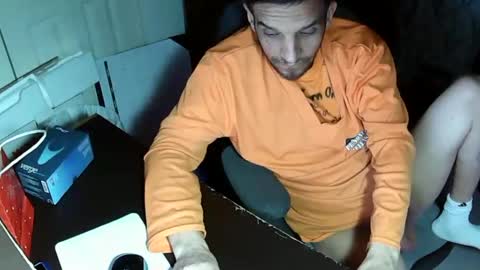 Snapshot of mrmarcxxcam chatting on January 29, 5:09 am MrMarc online show from January 29, 5:09 am