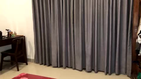 Max online show from October 28, 10:50 am