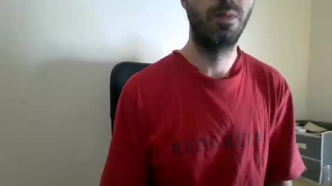 Snapshot of mrralph__90 chatting on February 27, 9:32 am Mrralph online show from February 27, 9:32 am