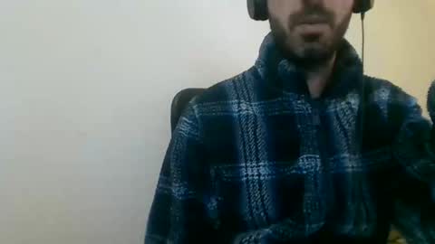 Snapshot of mrralph__90 chatting on January 8, 1:41 pm Mrralph online show from January 8, 1:41 pm