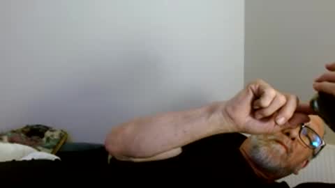 mrtease5 online show from April 21, 3:56 am