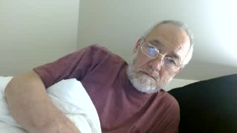 mrtease5 online show from April 20, 4:04 am