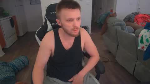 mrwonderboy03 online show from December 19, 4:31 am