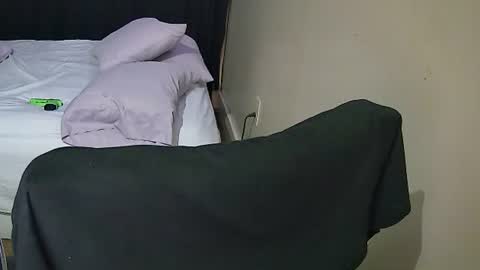 Muffdiver online show from January 26, 12:48 am