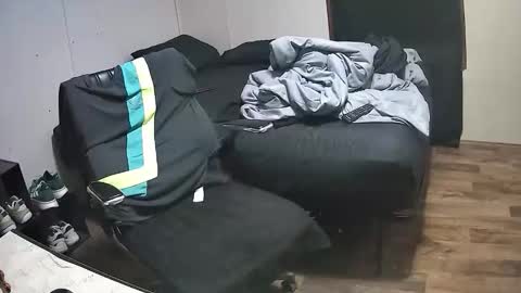 Muffdiver online show from March 6, 12:13 pm