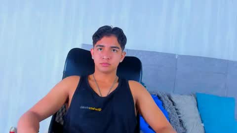 Snapshot of muichiro_tokito1 chatting on January 10, 4:12 am muichiro tokito1 online show from January 10, 4:12 am