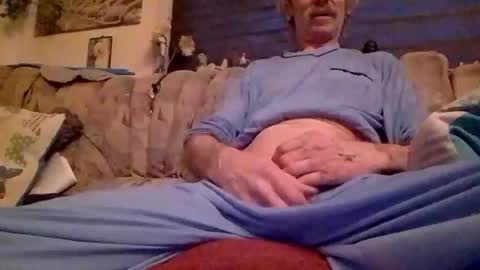 mullermaria805 online show from December 5, 6:53 am