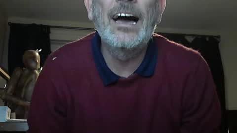 Snapshot of munch10 chatting on December 16, 12:04 am munch10 online show from December 16, 12:04 am