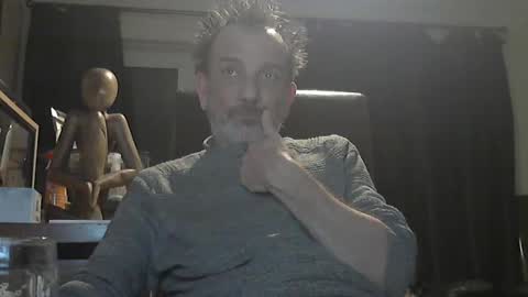 Snapshot of munch10 chatting on March 1, 8:42 pm munch10 online show from March 1, 8:42 pm