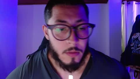 David Big online show from November 10, 5:51 pm