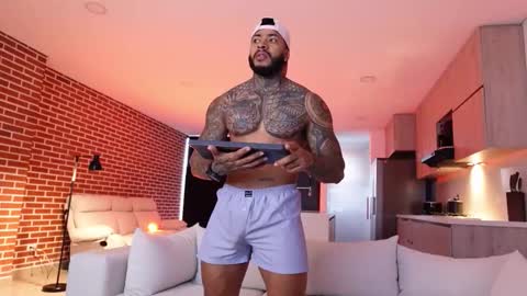 Nick online show from November 28, 1:20 am