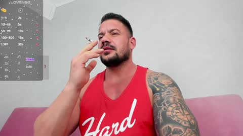 MuscleMonster31 online show from January 1, 9:41 pm