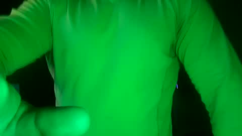Snapshot of muscles_hulk chatting on February 6, 10:10 pm Hulk Muscles - NEW ACCOUNT online show from February 6, 10:10 pm