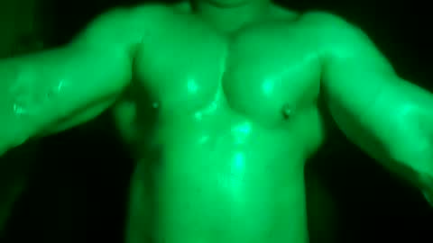 Snapshot of muscles_hulk chatting on December 2, 10:43 pm Hulk Muscles - NEW ACCOUNT online show from December 2, 10:43 pm