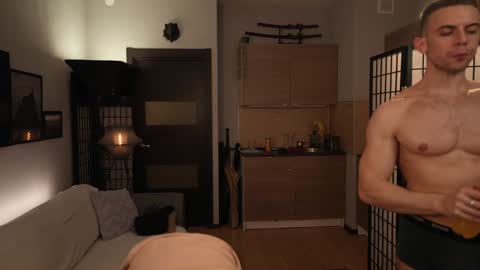Snapshot of muscularfriend chatting on January 11, 5:18 pm Ivan online show from January 11, 5:18 pm